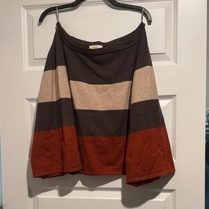 Chrysanthemum Off shoulder/boat neck sweater
